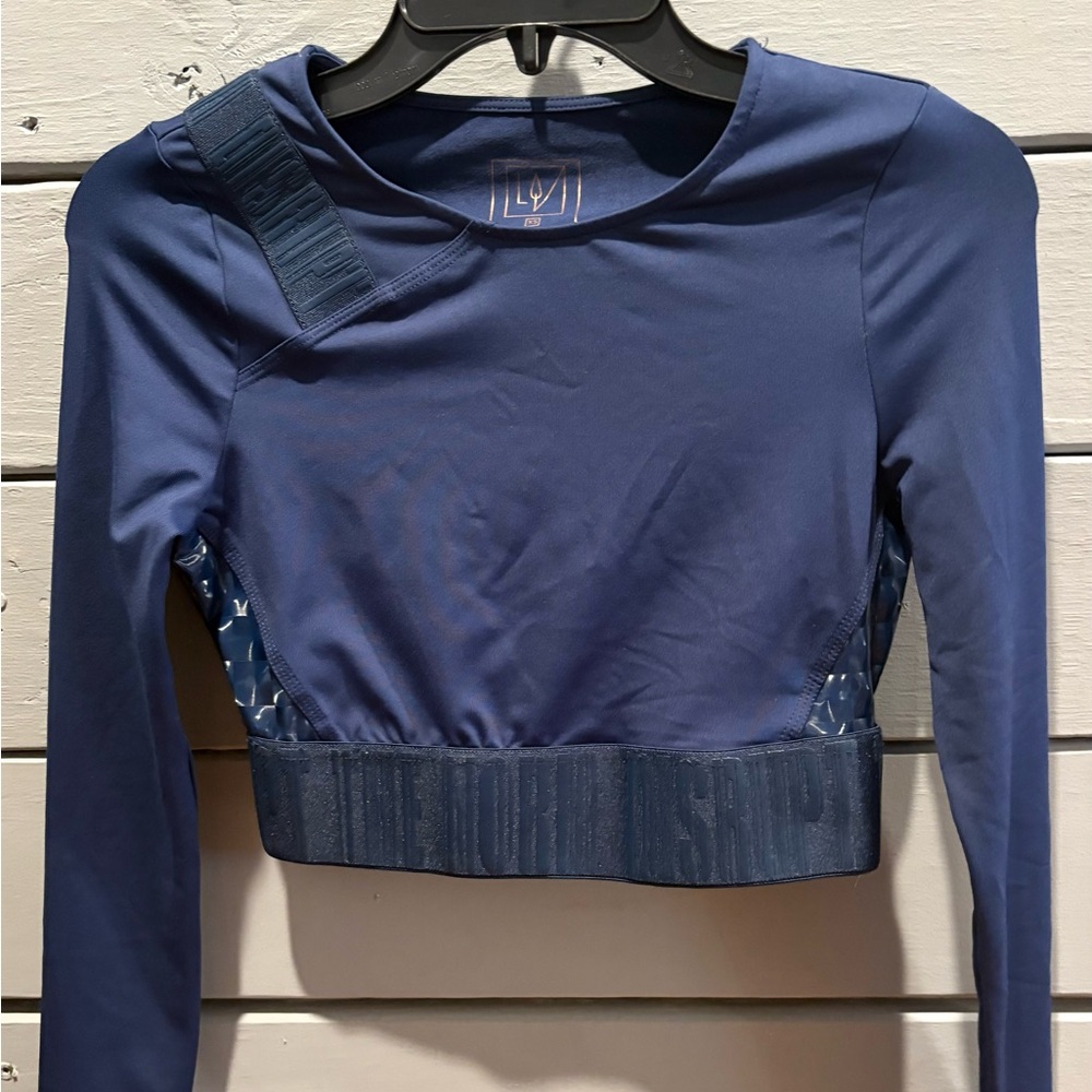 Stylish Blue Long Sleeve Crop Top